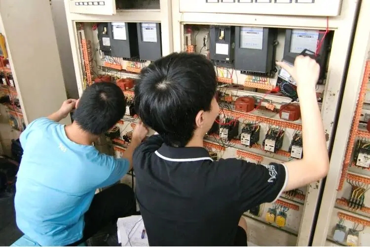 贺州-低压电工报名培训机构,特种作业操作证培训学校