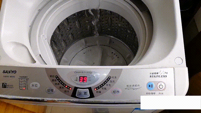 洗衣机进水就漏